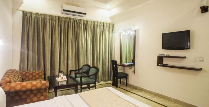 Capital O 15395 Hotel 42 Amritsar Zewnętrze zdjęcie